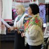 Лекцію про традиції українського народу - хустини та вишиті рушники